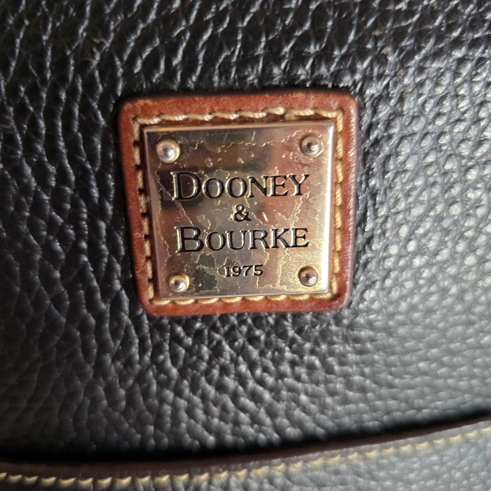 Dooney & Bourke 14x12x4 - Picture 6 of 9